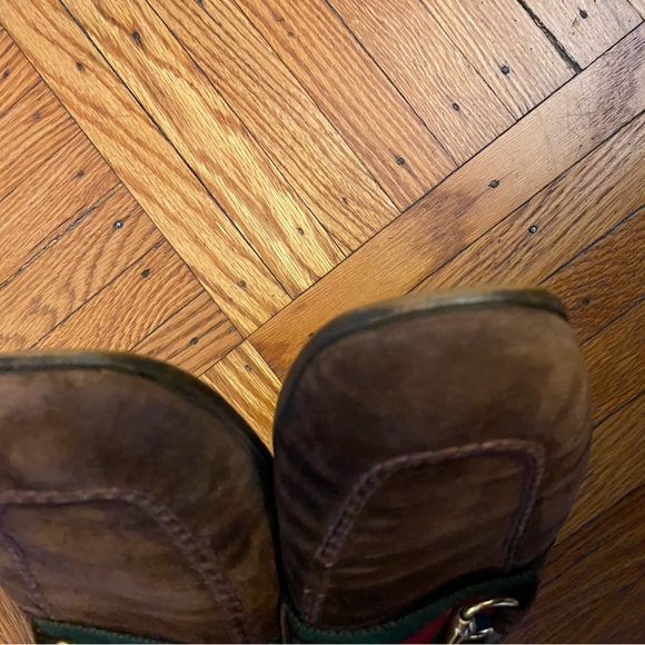 Mens Gucci suede loafers! - Picture 9 of 15